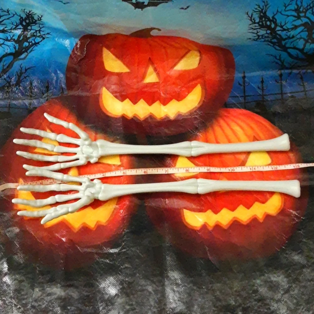 Skeleton Arms & Hands Halloween Party Serving Tongs Food Table Décor One Pair